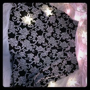 Black and white floral mini skater skirt